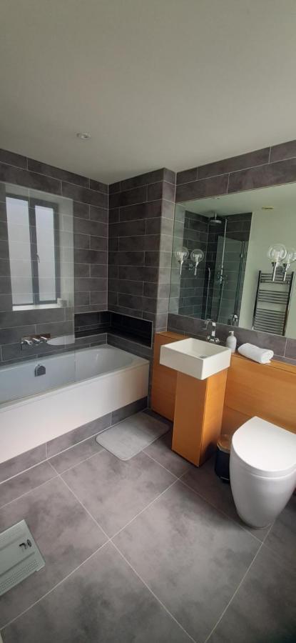 Rare Luxury Harbourview Apartment Sleeps 6 Torquay Buitenkant foto